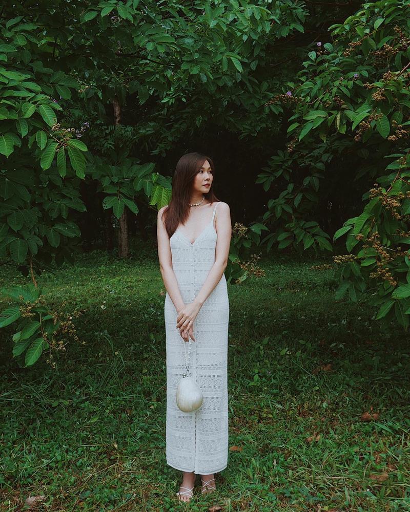 Sao Việt gợi ý 12 cách mặc váy hai dây sành điệu xuất sắc-7