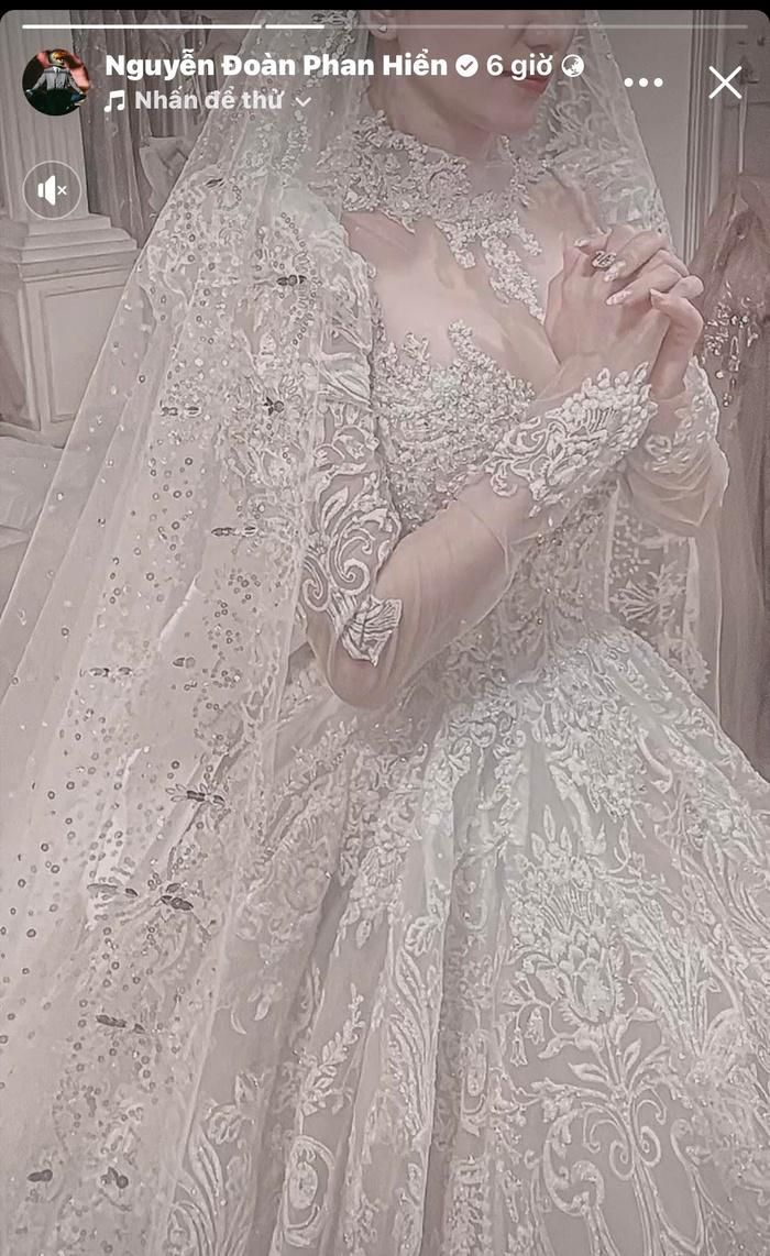 Phan Hiển đưa Khánh Thi đi thử váy cưới chuẩn bị cho hôn lễ sau 1 thập kỉ bên nhau-2
