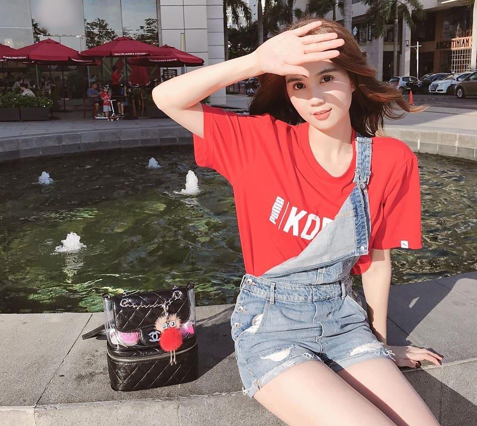 Mỹ Tâm, Hà Tăng mix đồ với short yếm trẻ trung mà không ô dề-2