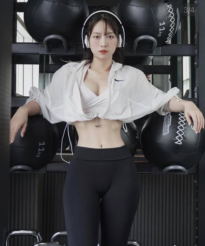 Nữ thần phòng gym Lê Bống bị chê mặc quần tập gym nhạy cảm, kém duyên-2