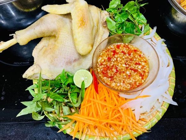 Cách trộn gỏi gà ngon nhức nhối với cách pha sốt cực đơn giản, đảm bảo cả nhà gắp không dừng đũa-5