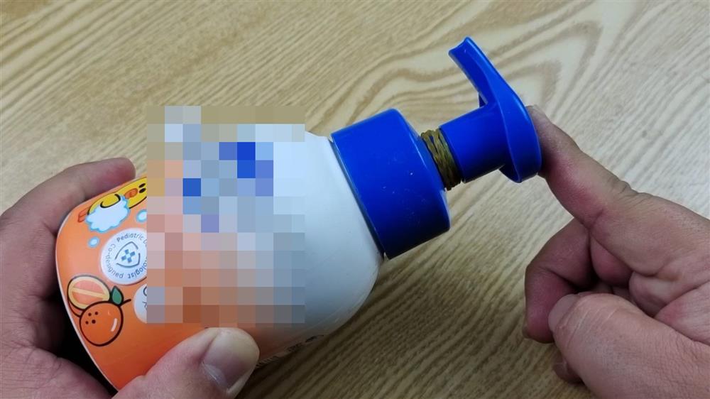 Dây chun không chỉ dùng để buộc tóc mà còn có tác dụng thần kỳ, giải quyết vấn đề nan giải mà mọi gia đình thường gặp phải-3