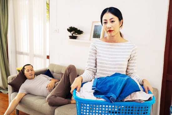 Tôi chịu đựng 11 năm hôn nhân chua xót mới quyết định ly hôn để… trả đũa chồng và mẹ chồng