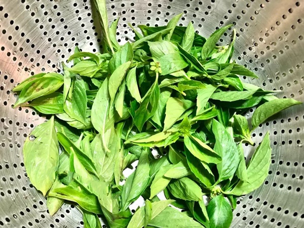 Thử chế biến trứng kiểu Thái, cả nhà tôi ai cũng mê vì ăn với cơm ngon quá!-1