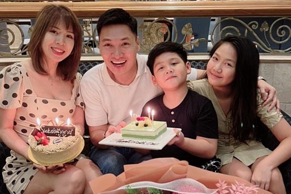 Mạnh Trường cưng chiều vợ bầu hết nấc, đưa hẳn sang trời Tây vi vu-7