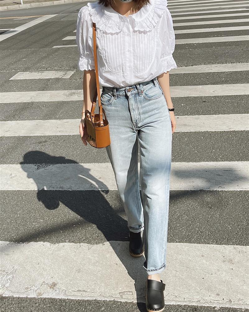 Tủ đồ tối giản chỉ với 6 items không bao giờ lỗi mốt cho nàng công sở-13