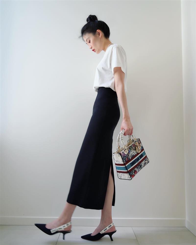 Tủ đồ tối giản chỉ với 6 items không bao giờ lỗi mốt cho nàng công sở-21