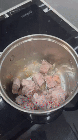 Bữa ăn mùa hè mà có bát canh chua này thì nấu bao nhiêu cơm cũng hết: Không chỉ ngon mà còn đủ chất-2