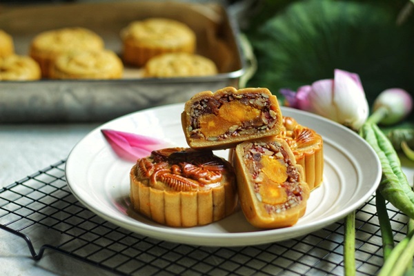 2 cách làm bánh Trung thu nghìn lớp đơn giản tại nhà, bánh nướng hay bánh dẻo cũng đều xinh yêu hết nấc-22