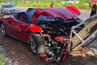 Ferrari Việt Nam lên tiếng vụ tai nạn siêu xe 488 GTB đâm gốc cây ở Hà Nội