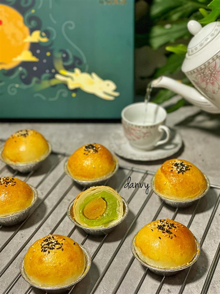 2 cách làm bánh Trung thu nghìn lớp đơn giản tại nhà, bánh nướng hay bánh dẻo cũng đều xinh yêu hết nấc-4