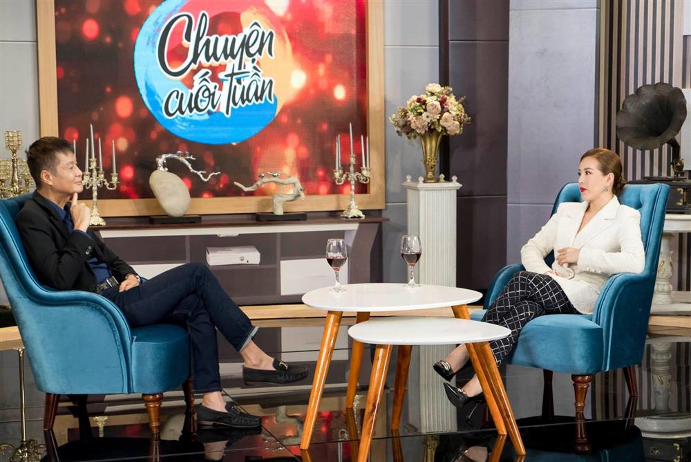 Thăm nhà đẹp như khách sạn 5 sao của Hoa hậu doanh nhân kết hôn với chồng trẻ kém mình 10 tuổi-1