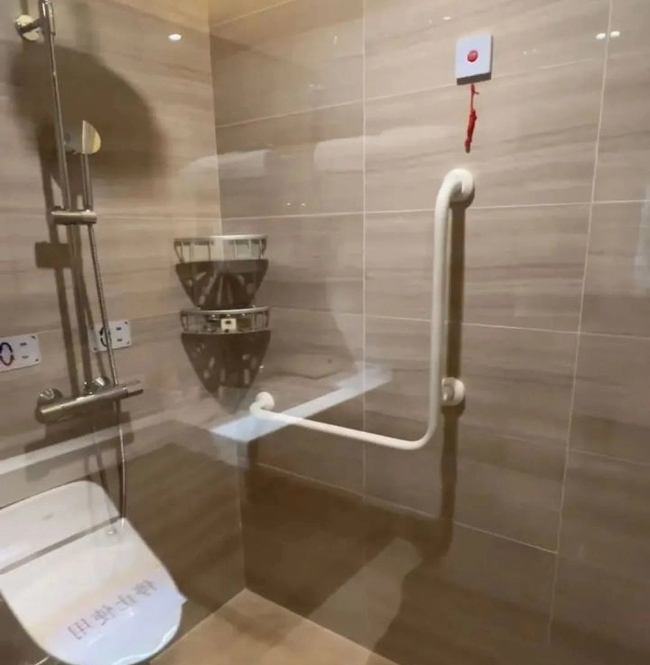 Hình ảnh chung cư dưỡng lão cao cấp xa hoa bóc trần hiện thực: Người giàu về già hưởng lạc khác xa người thường!-3