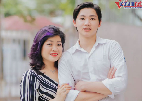 Chàng trai Hà Nội 2 lần trở thành thủ khoa-2