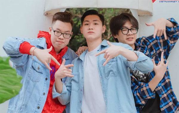 Chàng trai Hà Nội 2 lần trở thành thủ khoa-4