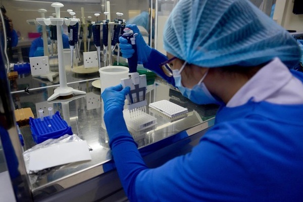 Chuyên gia chỉ nguyên nhân chính lây lan bệnh đậu mùa khỉ-1