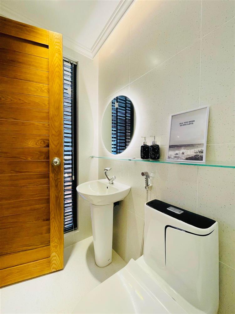 Cặp vợ chồng ở TP. HCM mua đứt căn nhà đầu tiên trị giá hơn 10 tỷ ở tuổi 26-19