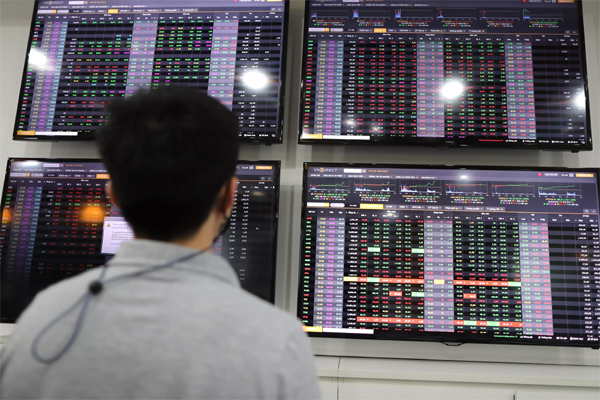 Công ty chứng khoán cũng chết vì đầu tư chứng khoán-1