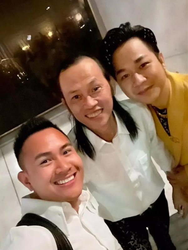 Hoài Linh xuất hiện với diện mạo khác lạ bên con trai ruột-2