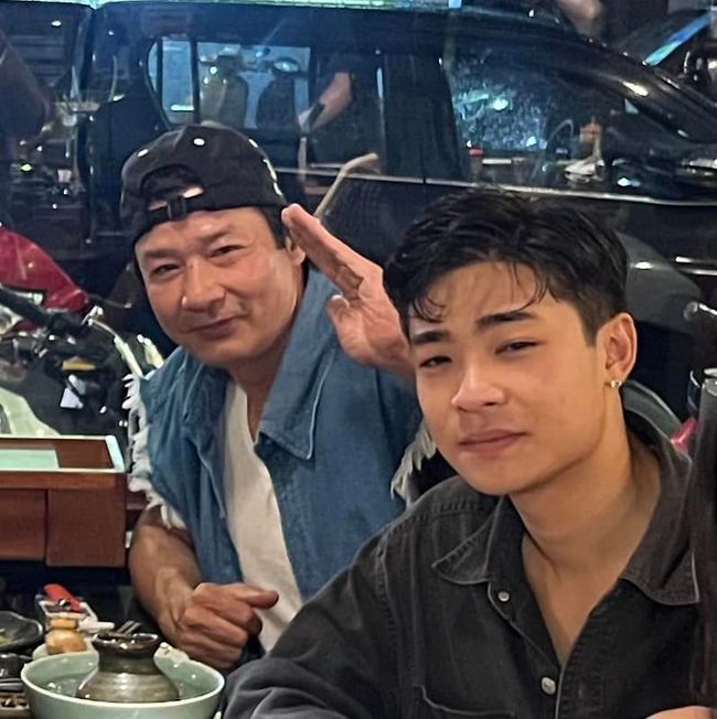 Nam diễn viên Cảnh sát hình sự” khoe ảnh con gái cực xinh: Từng chia sẻ 3 quan điểm nuôi dạy con khiến ai cũng gật đầu thán phục-4