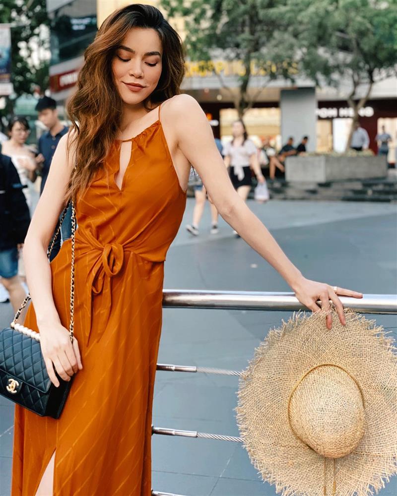 Hà Hồ diện váy mùa hè đẹp đỉnh cao, ngắm là muốn học theo-11