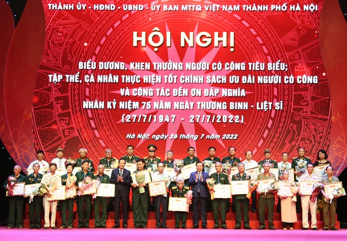 Hà Nội tri ân, biểu dương người có công tiêu biểu-1