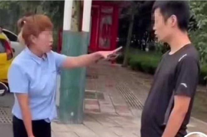 Bắt gian chồng ở khách sạn, vợ cay đắng vì xuất xứ của tiểu tam-2