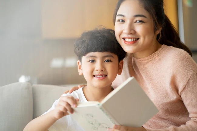 10 phép lịch sự tối thiểu cha mẹ cần dạy con trước 7 tuổi, đừng để trẻ ra ngoài bị đánh giá là kẻ vô học-3