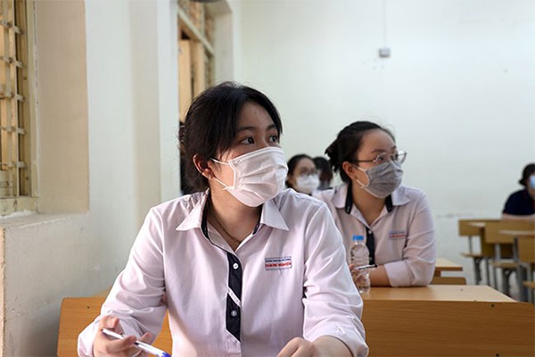 Hàng loạt trường hot công bố điểm sàn xét tuyển-2