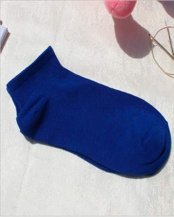 Khi ngủ nhớ&nbsp;lót một chiếc tất dưới gối,&nbsp;sau khi đọc xong bạn sẽ&nbsp;bất ngờ với công dụng này-1