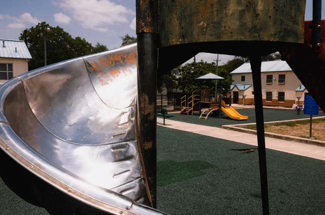 Người nghèo khó ở Mỹ chật vật giữa cái nóng khắc nghiệt-6