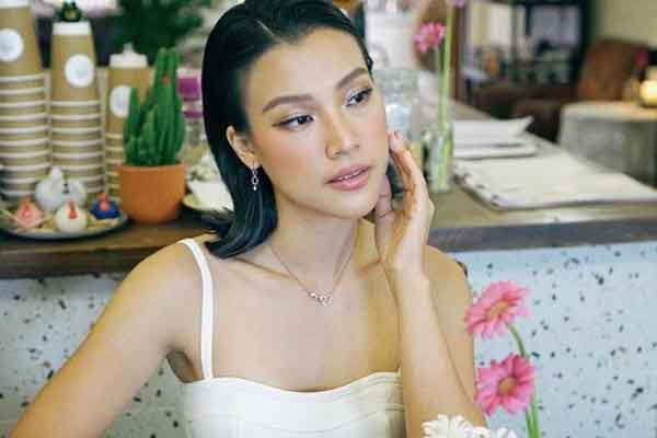 Á hậu Hoàng Oanh cắt phăng mái tóc dài nuôi 3 năm vì lý do đầy xúc động-10