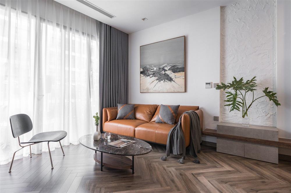 Căn hộ hiện đại, sử dụng dày đặc các hệ tủ nhưng vẫn thoáng đãng bất ngờ-1