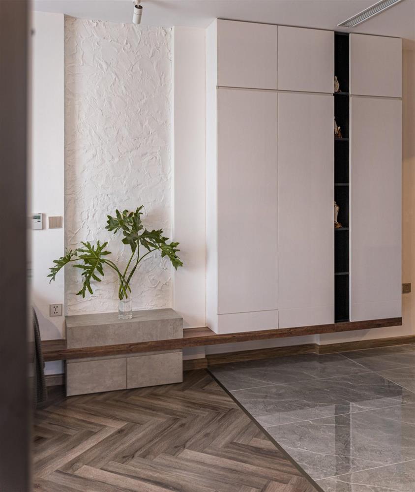 Căn hộ hiện đại, sử dụng dày đặc các hệ tủ nhưng vẫn thoáng đãng bất ngờ-12