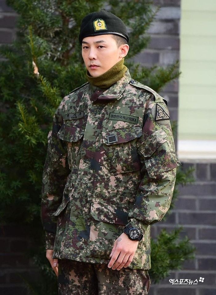 Lý do sao nam Hàn Quốc nhập ngũ ở độ tuổi 30-3