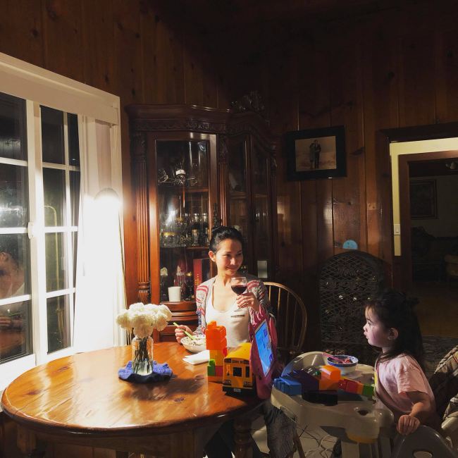 Cuộc sống viên mãn trong biệt thự sân vườn tại Mỹ của Út Ráng trong Hương Phù Sa-15