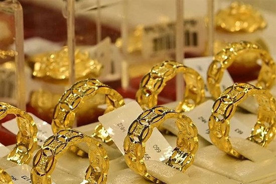 Giá vàng hôm nay 29/7: Mỹ hành động mạnh, vàng tăng dựng đứng