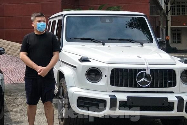 Lật mặt kẻ giả mạo người tàn tật để xin tiền-3