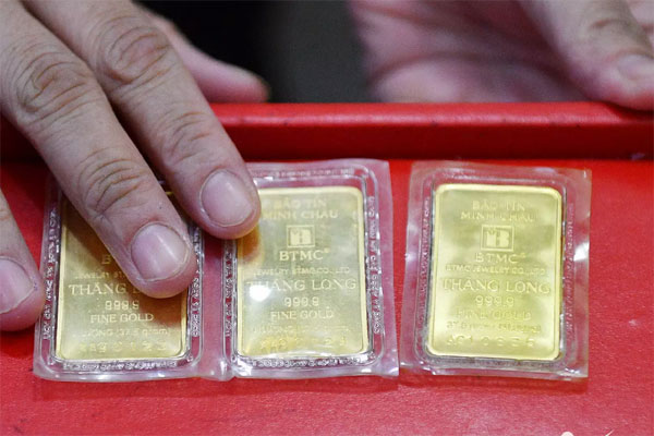 Chênh lệch lớn, bất thường giá mua - bán vàng-1