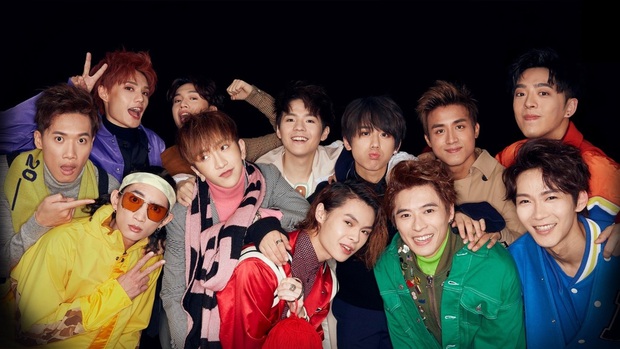 Hé lộ tình trạng của nam vũ công bị màn hình LED 600 kg rơi trúng người, 1 thành viên nhóm nhạc phải nhập viện-8