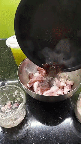 Thịt ba chỉ kho cùng loại nước siêu rẻ này đảm bảo ngon ngỡ ngàng, không thử thì quá phí-2