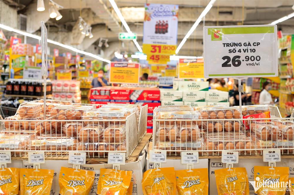 Xăng giảm liên tục giá cả vẫn tăng cao, hàng ở chợ đắt hơn siêu thị-10