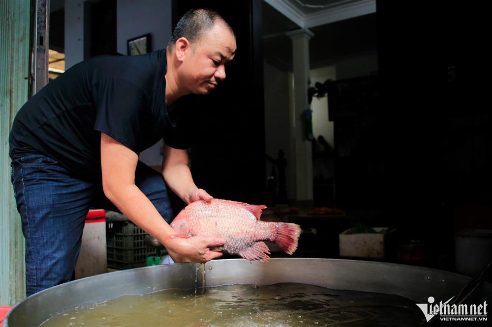 Xăng giảm liên tục giá cả vẫn tăng cao, hàng ở chợ đắt hơn siêu thị-4