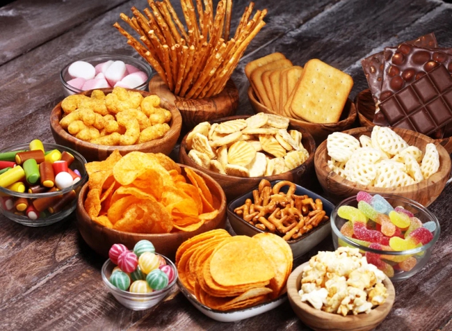 4 thói quen khi ăn cực kỳ hại gan, ai có đủ sớm muộn sẽ bị gan nhiễm mỡ-2