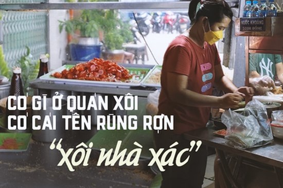 Quán xôi nổi tiếng với cái tên “rùng rợn”: Tuy sợ nhưng lúc nào cũng đông nghịt khách xếp hàng chờ mua