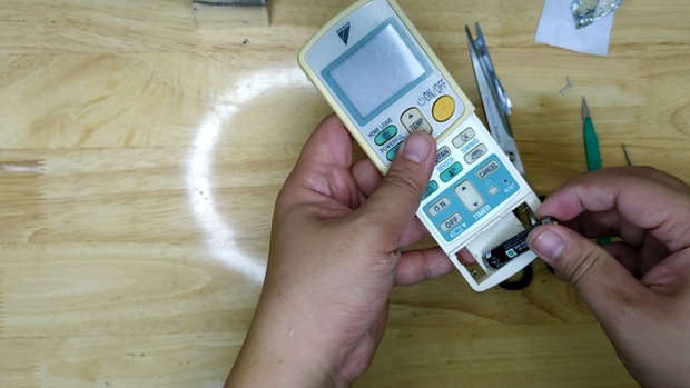 Hồi sinh điều khiển điều hòa bị chảy mực màn hình cho người mới: siêu đơn giản, ít tốn tiền-28