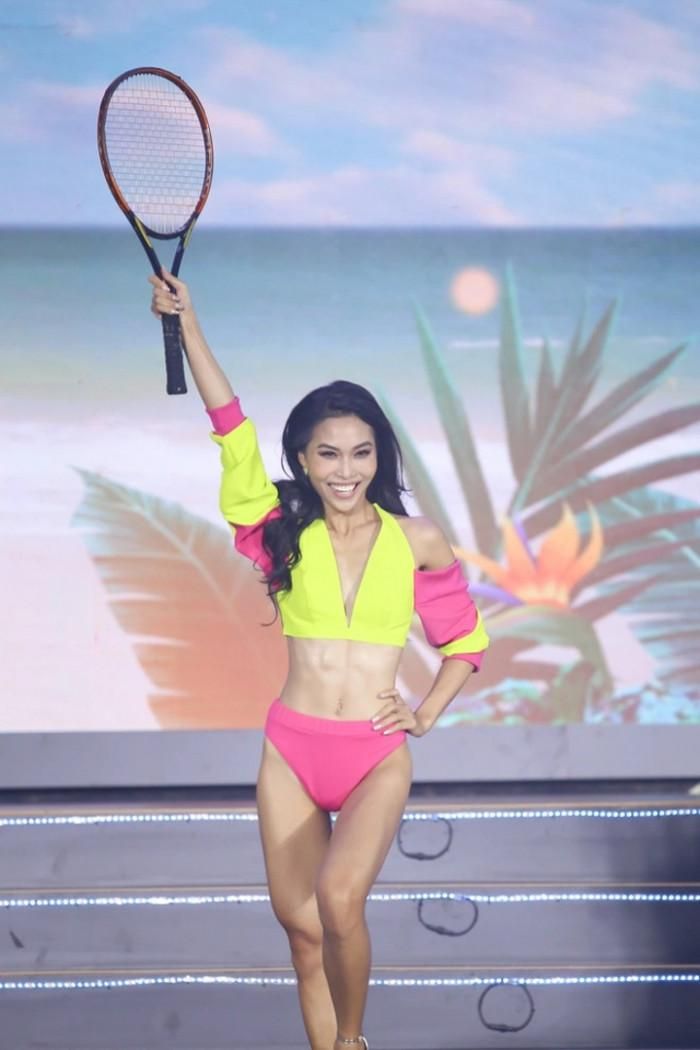 Thí sinh Miss Fitness Vietnam mặc bikini nâng tạ, đánh golf gây khó hiểu-10