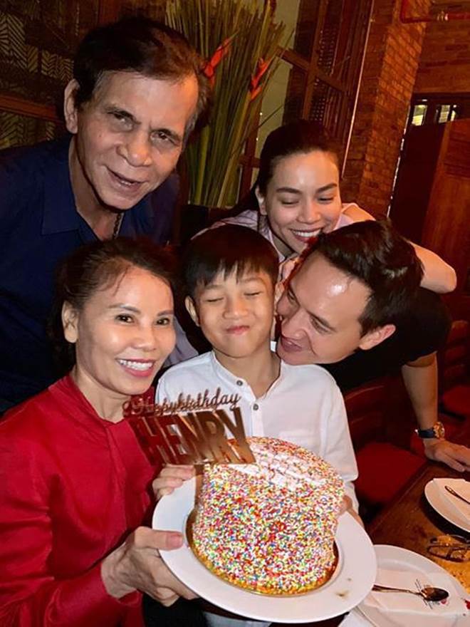 Nhìn cách Subeo yêu thương với các em, ai cũng phải khen ngợi, biết được cách kết hợp dạy con của Cường Đô La và Hà Hồ lại càng ngưỡng mộ-4