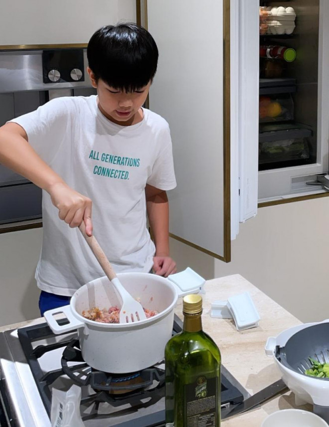 Nhìn cách Subeo yêu thương với các em, ai cũng phải khen ngợi, biết được cách kết hợp dạy con của Cường Đô La và Hà Hồ lại càng ngưỡng mộ-8