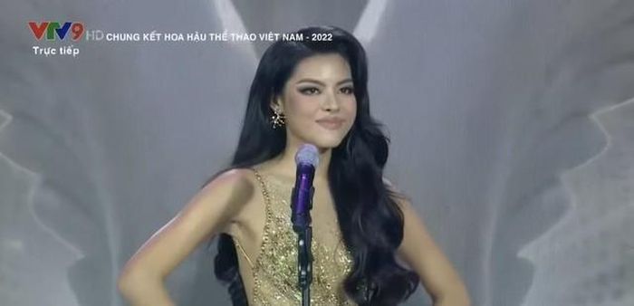 Ứng xử gây thất vọng của Top 5 Hoa hậu thể thao, lạc đề vẫn trở thành Á hậu-8